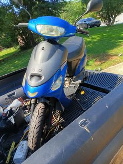 50cc moped