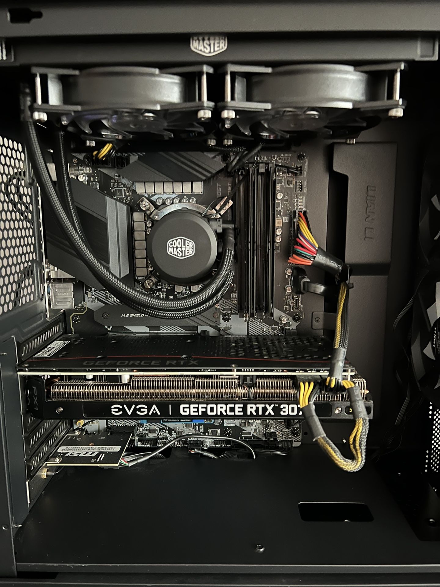 Gaming PC Prebuilt from Microcenter 6 Months Old