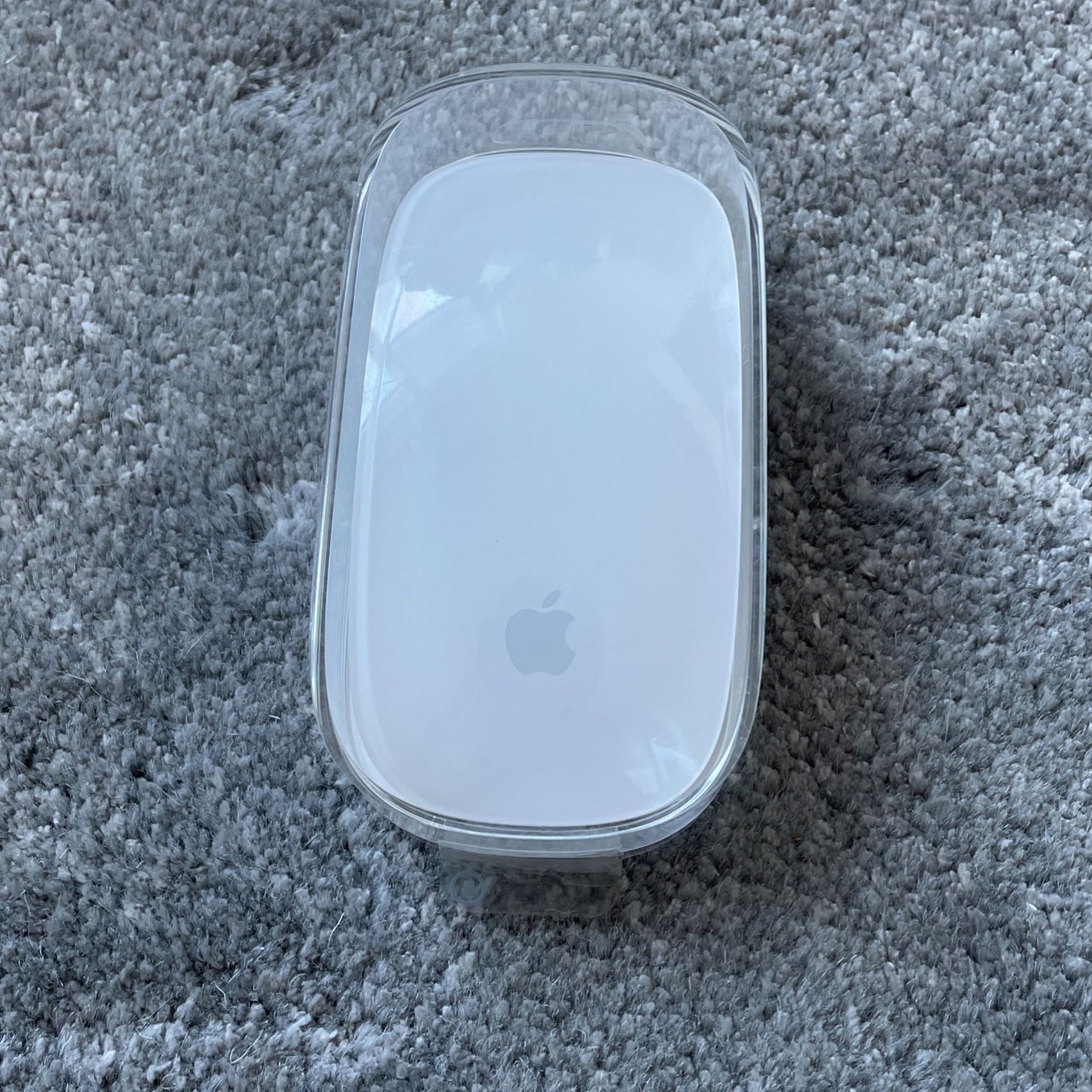 Apple Wireless Magic Mouse A1296 (MB829LLA)