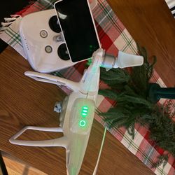 DJI PHANTOM 4 ADVANCED. 