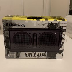 Skullcandy Air Raid Bluetooth Speaker
