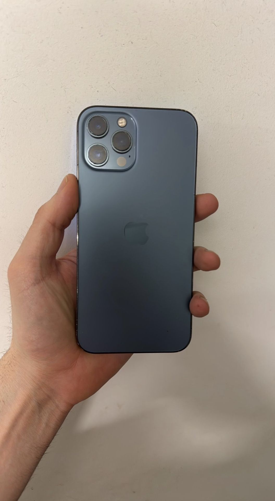Apple iPhone 12 Pro max 512gb Unlocked No Sim Restrictions Takes Sim Cards
