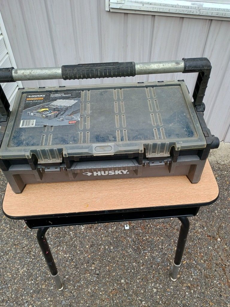 Husky Toolbox Read The Description