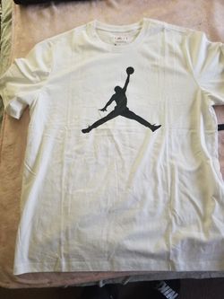 Air Jordan XL men's T-shirts. Brand new.