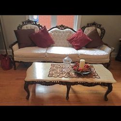 Louis XIV styled living room set. Antique. French era