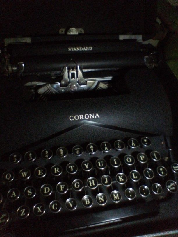 Corona Type Writer 