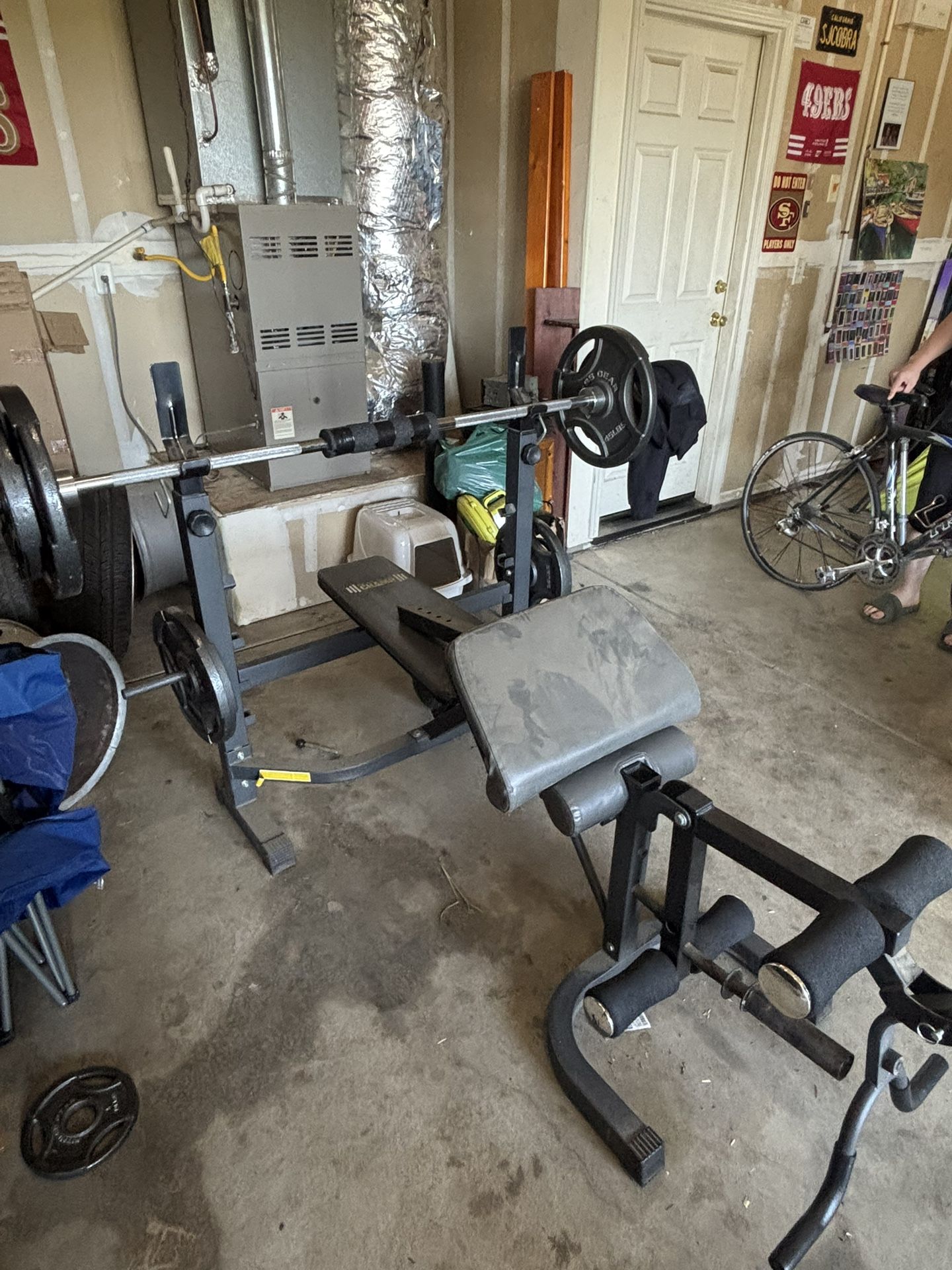 Weight Bench