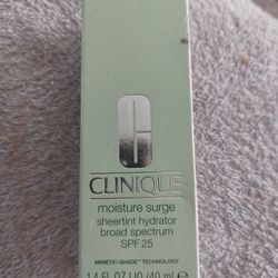 Clinique Tinted Moisturizer Spf 25