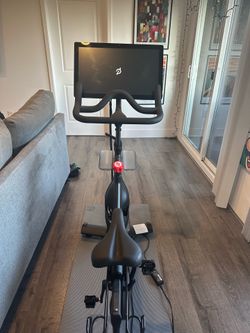 Peloton - 2nd Generation