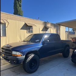 2004 dodge dakota sport 4.7 