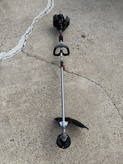 Like New Toro Weedeater Starts Right Up