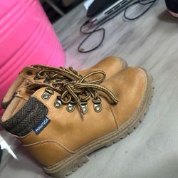 Nautica Size 13