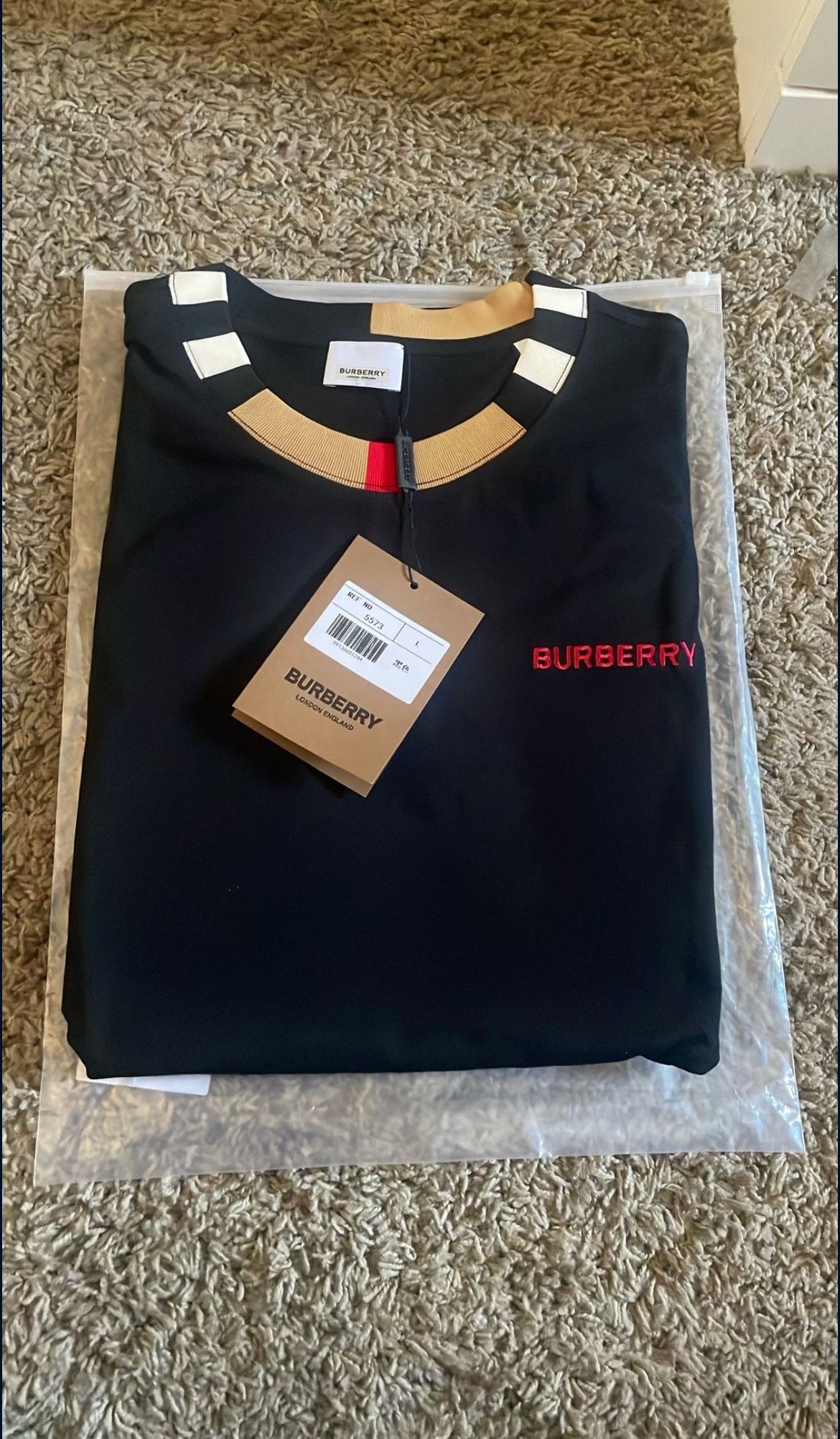 Burberry T Shirt