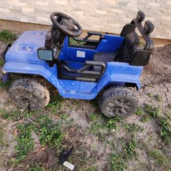 Remote Cars Both Work Excellent Just Need Cleaning