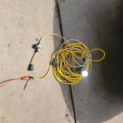 Cable De 100 Pies De Largo.  10 Focos De Capacidad 