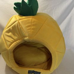 Nandog Pet Gear Yellow Pineapple Pet Cat Dog Bed