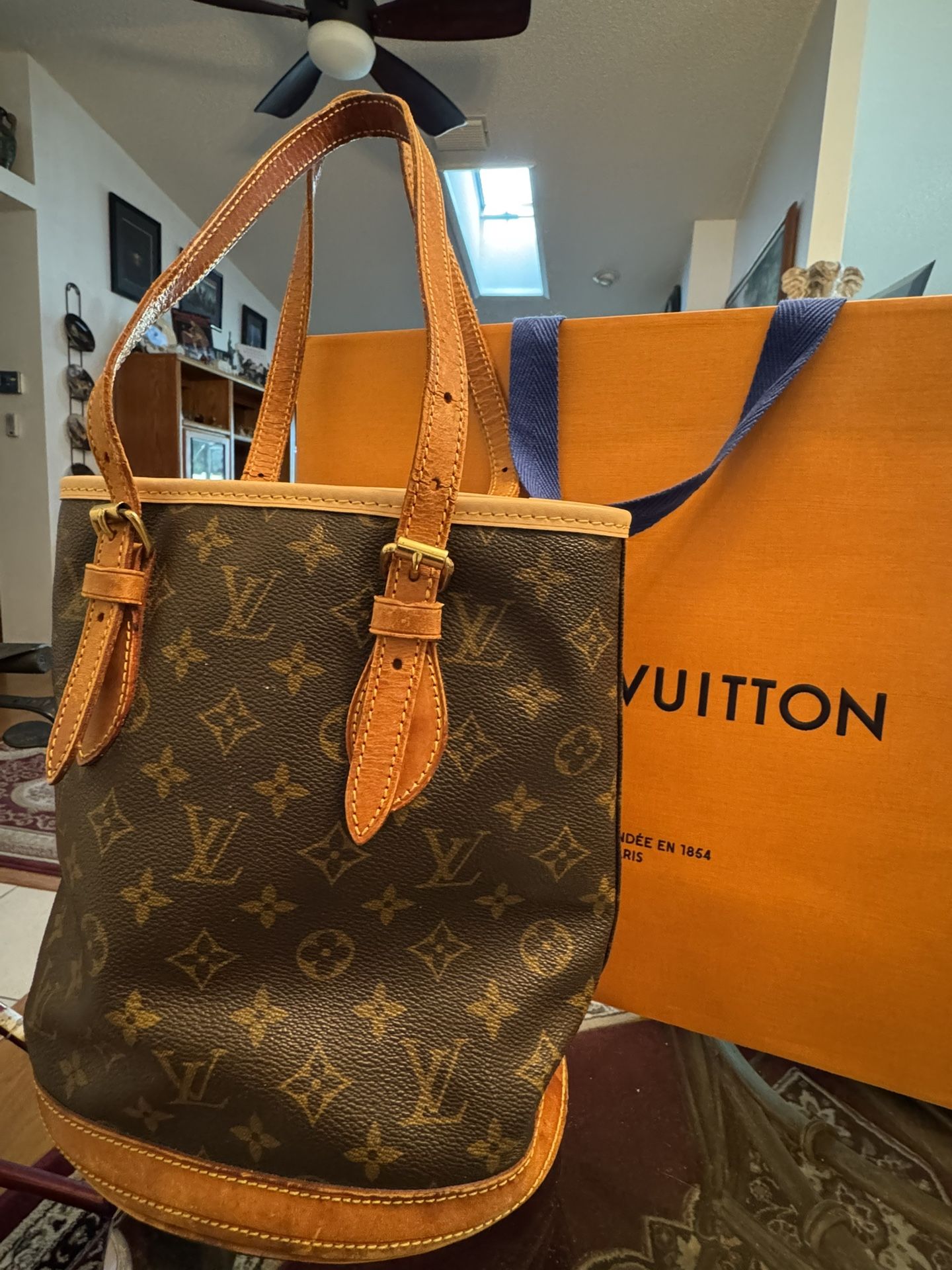 VINTAGE Louis Vuitton Pettit Bucket