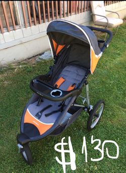 Price Dropped 100 Eddie Bauer Trailguide Travel Jogging Stroller Model TR354DJH for Sale in Olympia WA OfferUp