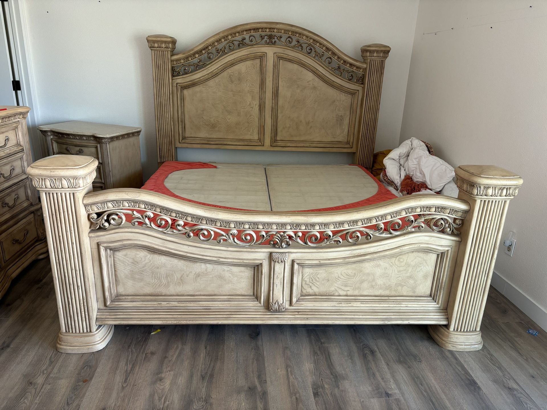 King Bed Room Set 