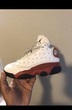 Jordan 13s size 13c
