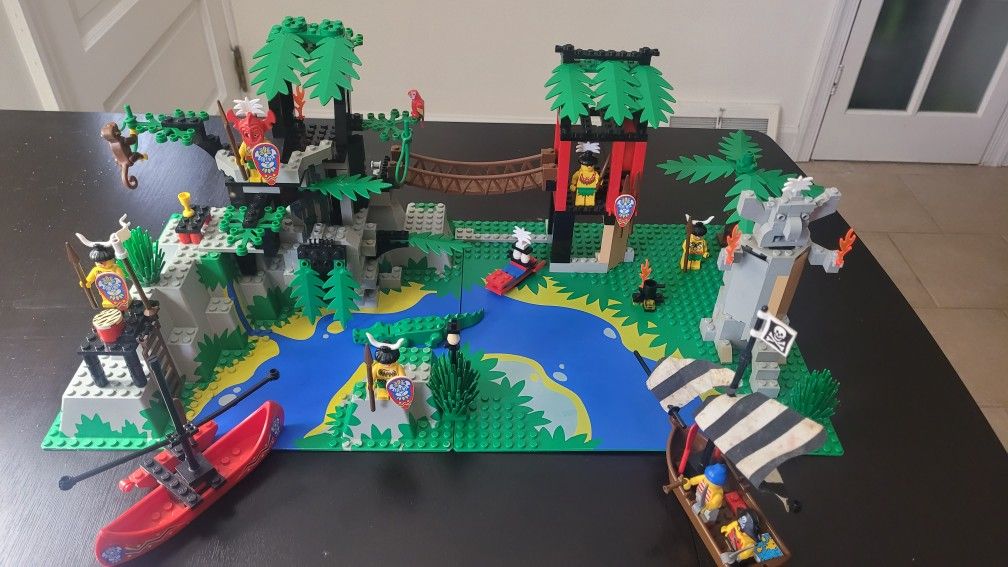 Lego 6292 Enchanted Island 2001 Reissue 97% Complete