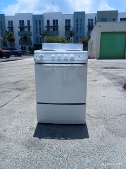 Small GE 24  inches Stove