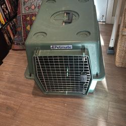 PETMATE SKY DOG CAGE