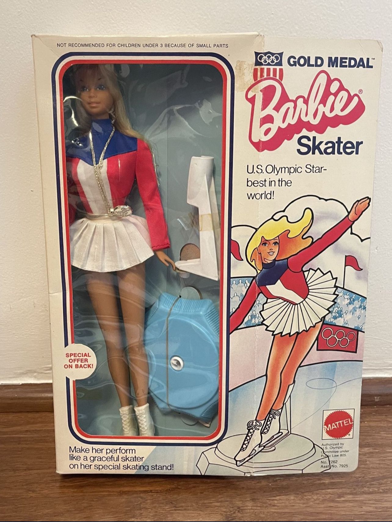 Vintage 1974 Gold Medal Barbie Skater Doll (#7262)
