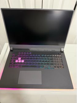 Gaming laptop ROG strix as is read
