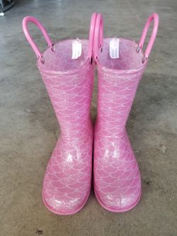 Kids rainboots (size 10)