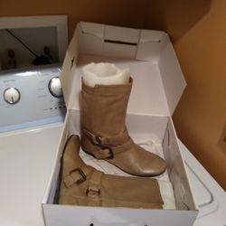 Nine West Leather Boots(7)