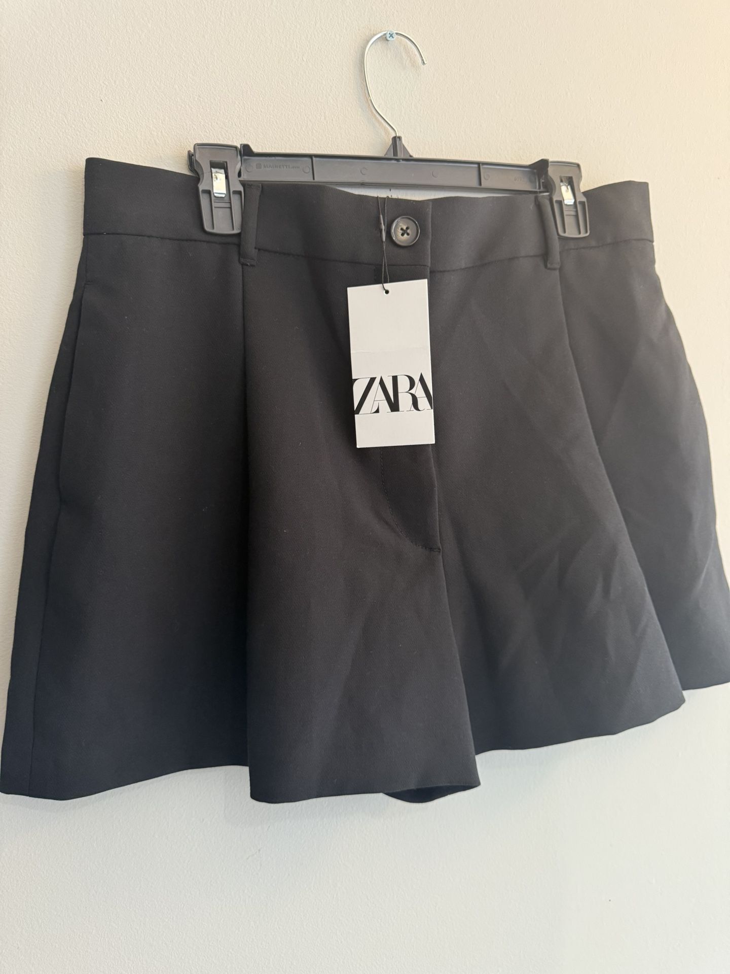 ZARA Women’s Black Skort – Size XL | New With Tags | Chic Wrap Style Shorts