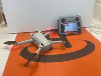 DJI Mini 3 Pro w/ Fly More Kit and Unbound