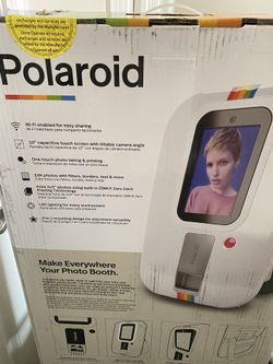 Polaroid Photo Booth