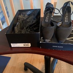 Anne Klein Women’s Shoe