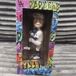 Tyler Glasnow Bobble Head 