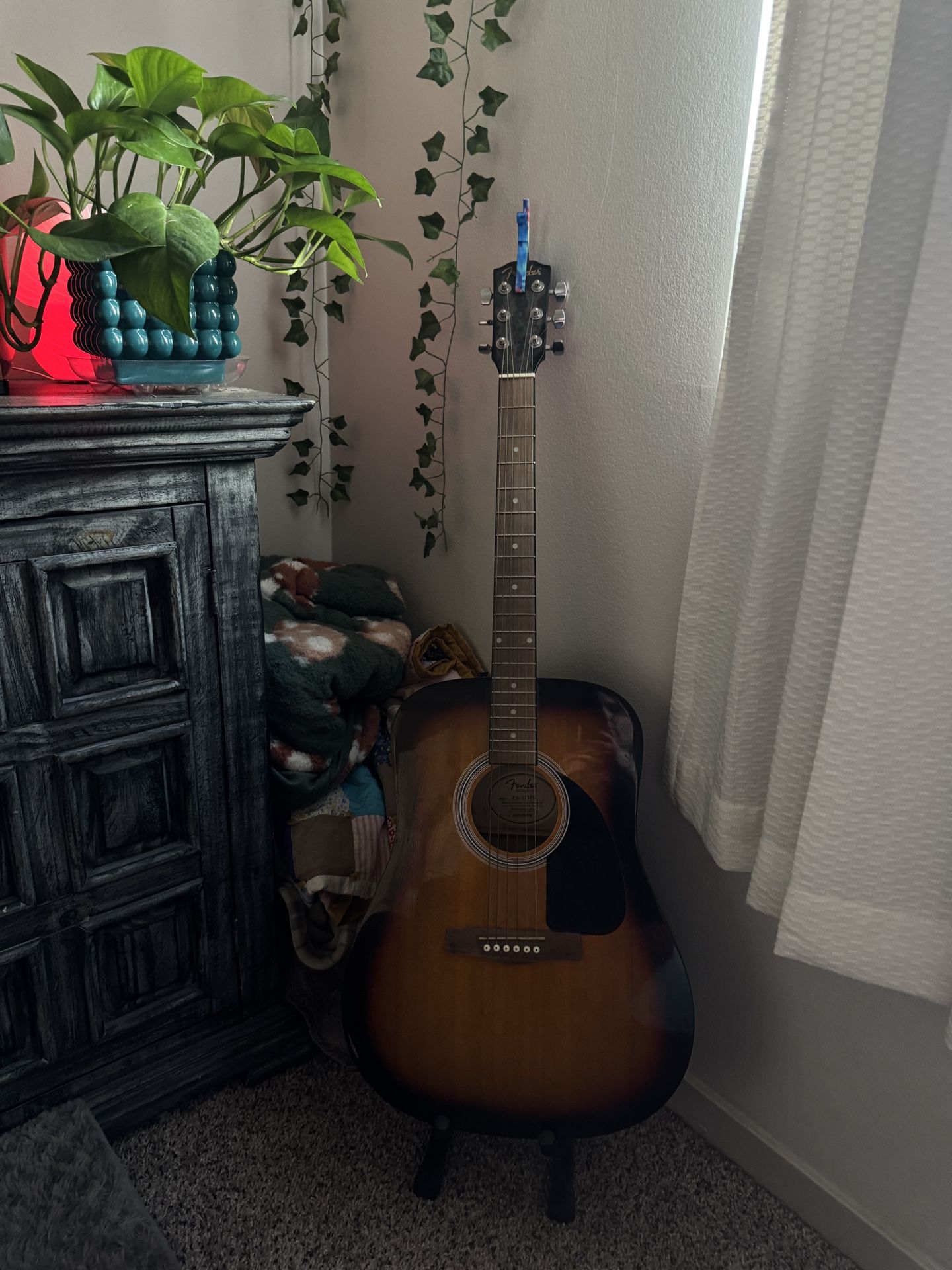 Acoustic Guitar