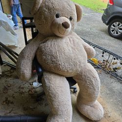 Giant Stuffed Bear