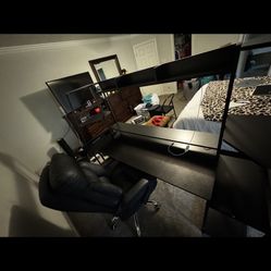 Very Large Gaming Desk 