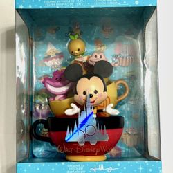 Disney 50th Anniversary Wonderground Mickey & Friends Vinyl Teacup Figure