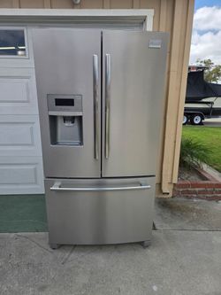 Frigidaire Refrigerator