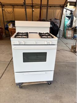 GE gas Stove everything works well30in