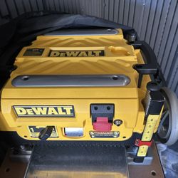 Dewalt DW735 Planer and Rolling Stand