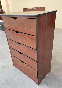 Five Drawers Dresser