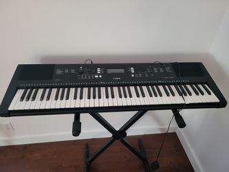 Yamaha EW300 Keyboard