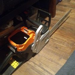 Brand New Yard Force 18 Inch 120v Lith Ion Chainsaw Tool Only No Batt Or Charger 50 Bucks