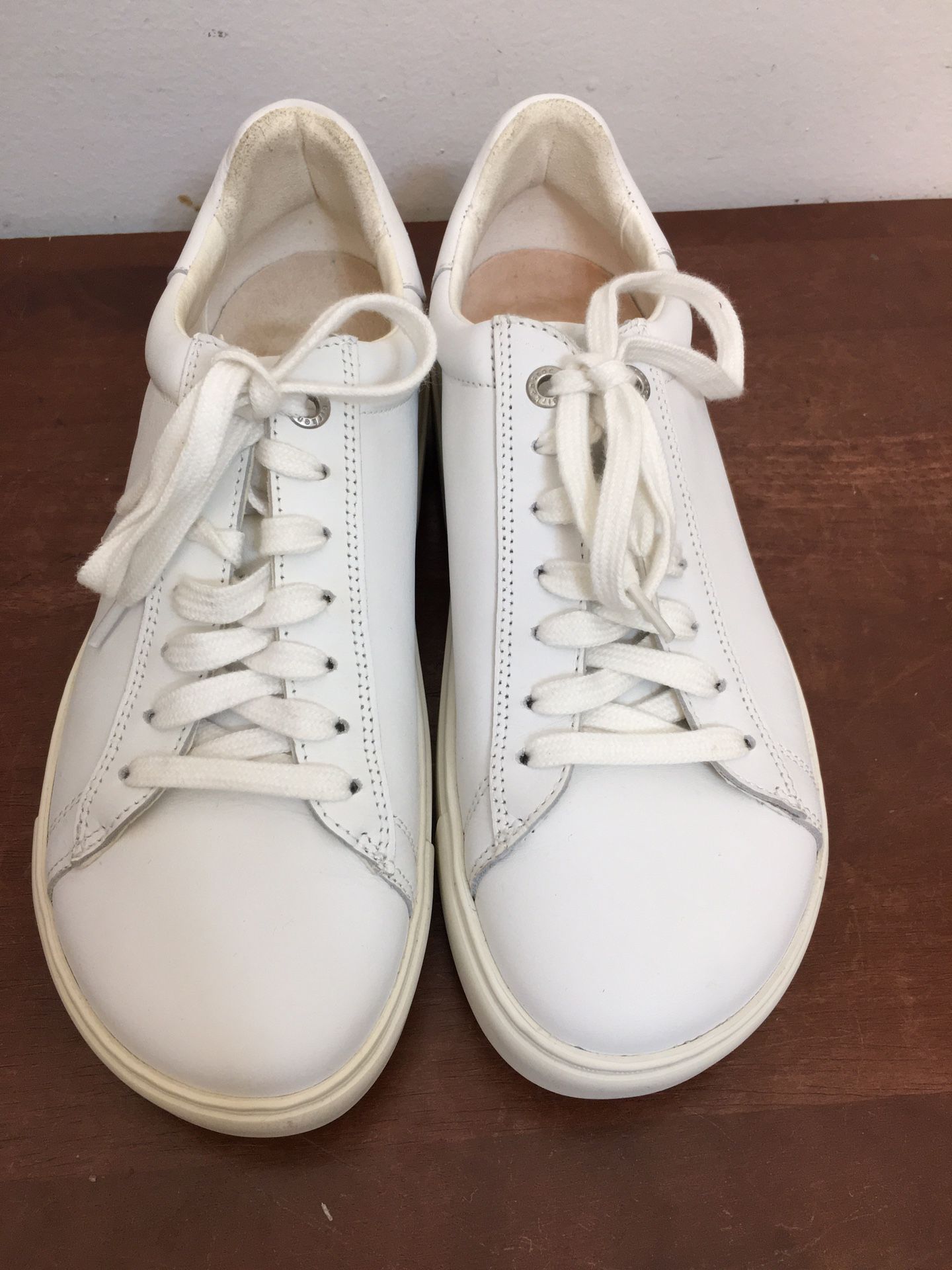 Birkenstock Woman’s Bend Low Top Leather Sneakers. Size 37 and made in Germany.