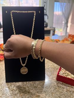 GOLD ROPE BRACELET