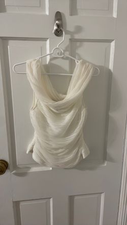 BCBG top