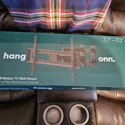 Onn Corner TV Mount 37"-70"